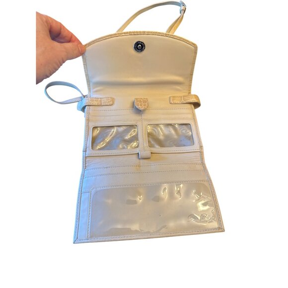 Brighton Creme Beige Leather Crossbody Purse Croc Embossing & Heart Accent - Picture 4 of 6